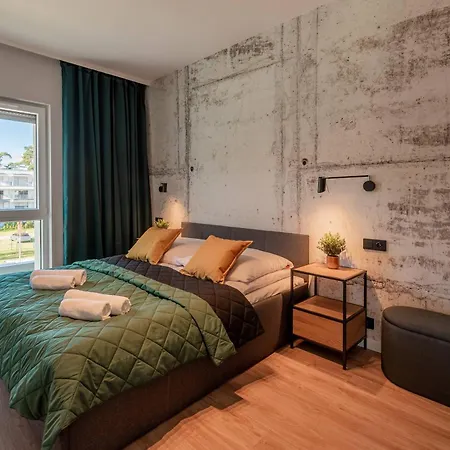 Seaside Sun Seasons 24 In With Parking By Renters * Pogorzelica (Gmina Rewal)