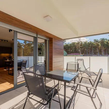 Seaside Sun Seasons 24 In With Parking By Renters Погожелица